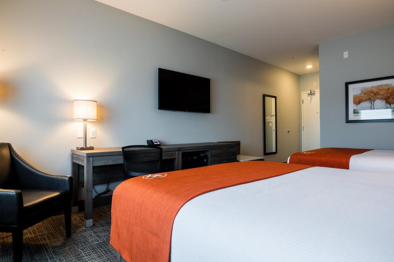 Amsterdam Inn & Suites, Ascend Hotel Collection Florenceville Esterno foto