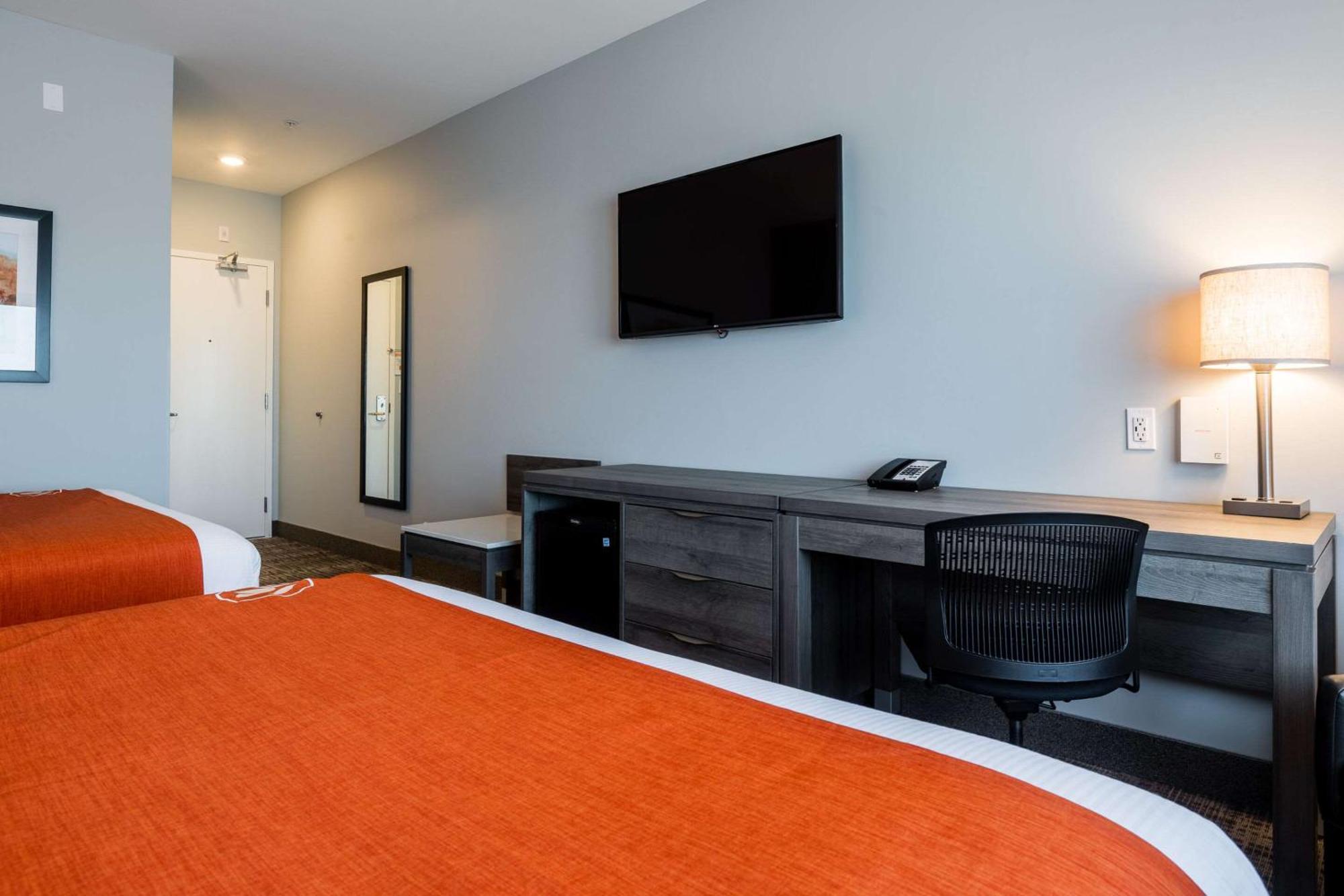 Amsterdam Inn & Suites, Ascend Hotel Collection Florenceville Esterno foto