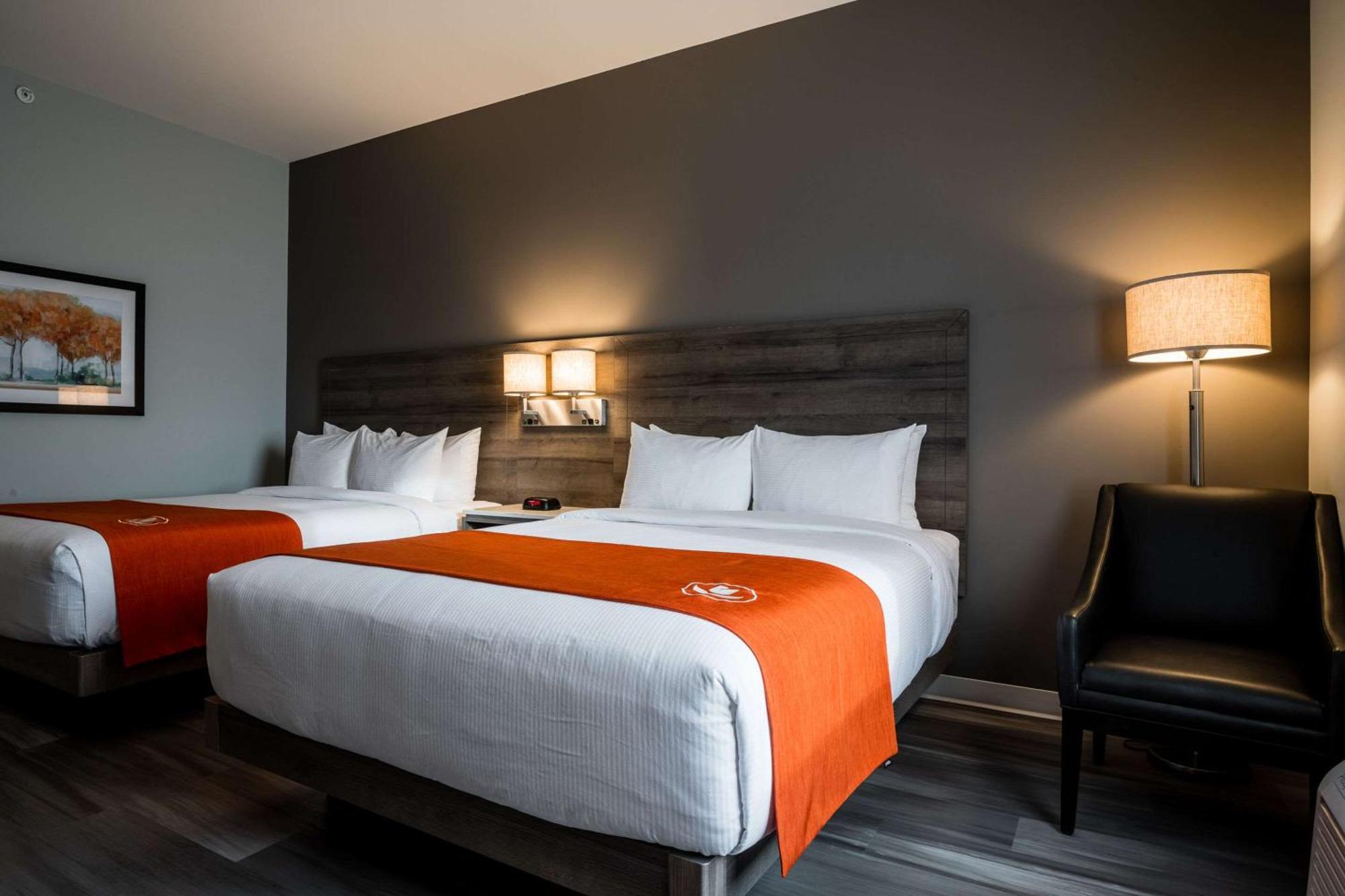 Amsterdam Inn & Suites, Ascend Hotel Collection Florenceville Esterno foto