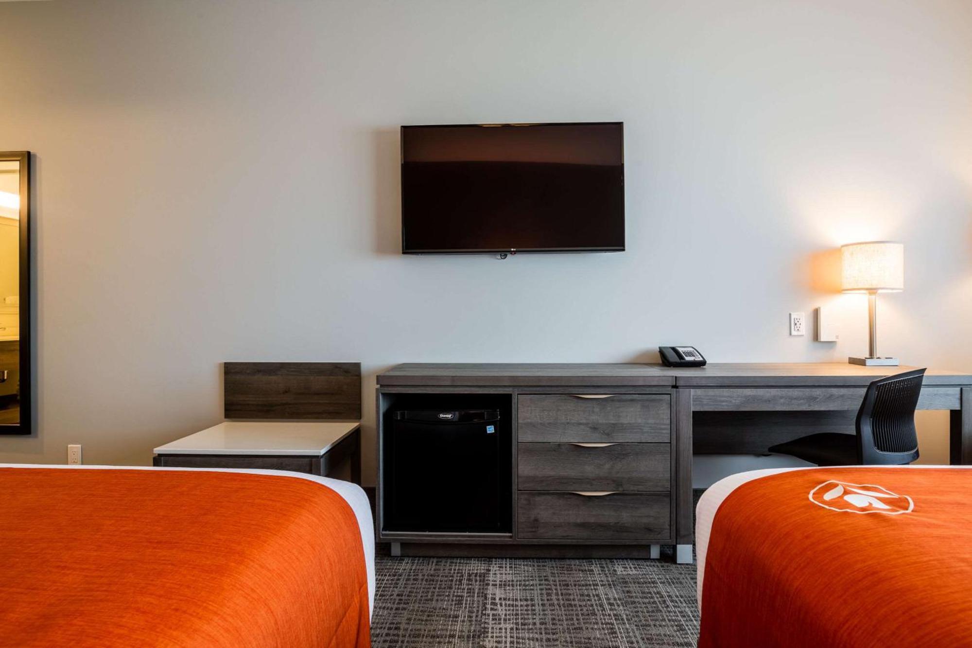 Amsterdam Inn & Suites, Ascend Hotel Collection Florenceville Esterno foto